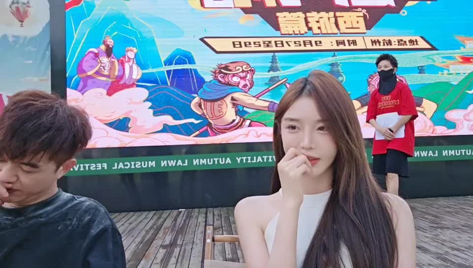 数字炸弹排雷，家人们我被淋了一头水呜呜呜。