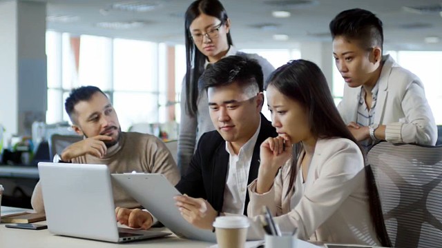 PowerPoint有替代方案吗？这个工具让演示更轻松