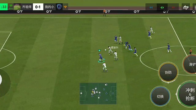 中路犀反教科书 花式过人=推进不减速 分边单脚拉球=再回中路 再分另外的边路=小角度小力量巧射式搓射