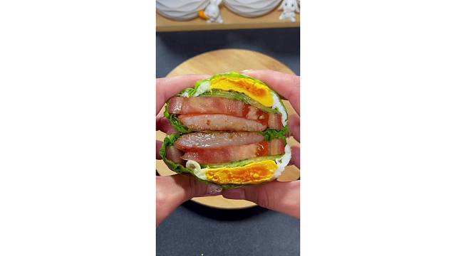 蔬菜三明治营养美味