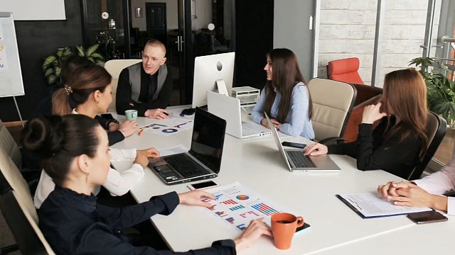 Adobe Reader不再是唯一选择！这个PDF编撰器值得一试