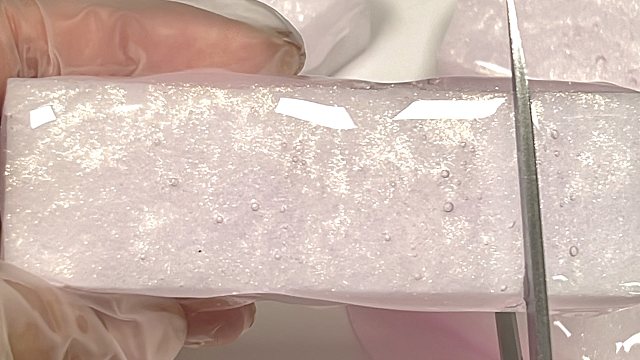 沉浸式剪蜜桃粉细闪条子～