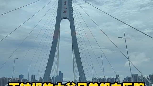 开车撞到人对方说没事起身就走了？遇到这种情况一定要谨慎处理，否则卖车都不够你赔的#汽车知识