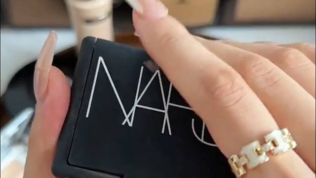 2折起！对大牌美妆彻底祛魅了！反正不影响使用，运损也太香了~~