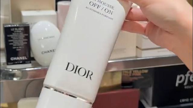 干皮请进！是想要回购一辈子的护肤好物，关键大牌运损入手只要2折！