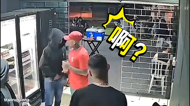 假如中国一人一把枪会是什么场景？