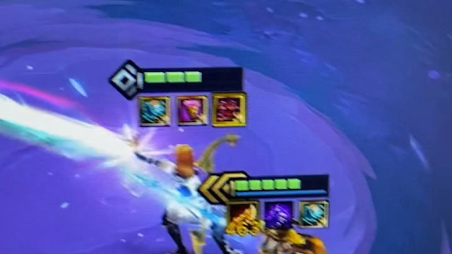 怎么办啊在线等？#金铲铲符文大陆返场 #符文大陆传奇焕新 #金铲铲皮城最高连败