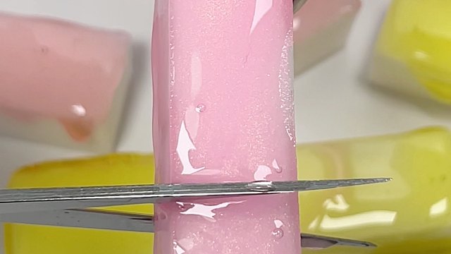 沉浸式剪一块蜜桃菠萝果冻条子