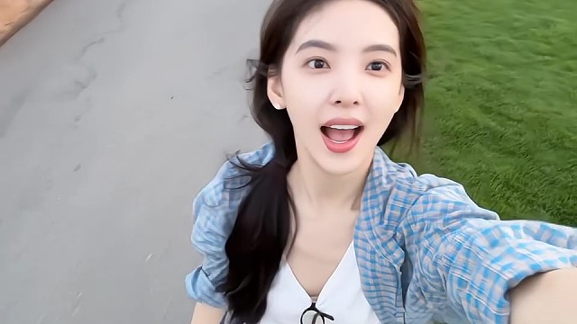 楠姐粉丝给楠楠一个关注吧