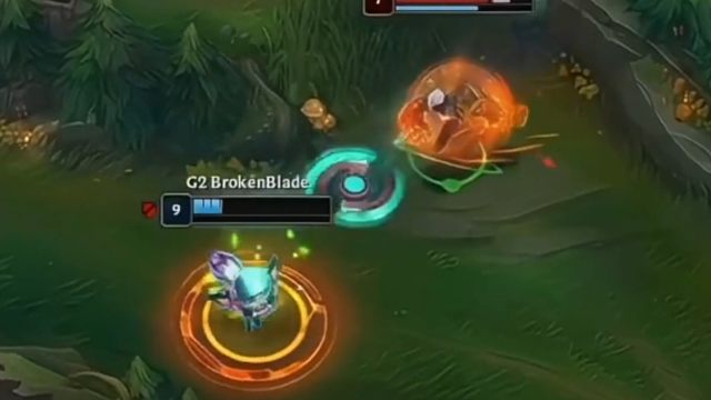 再给我三秒钟，一定走位成功！