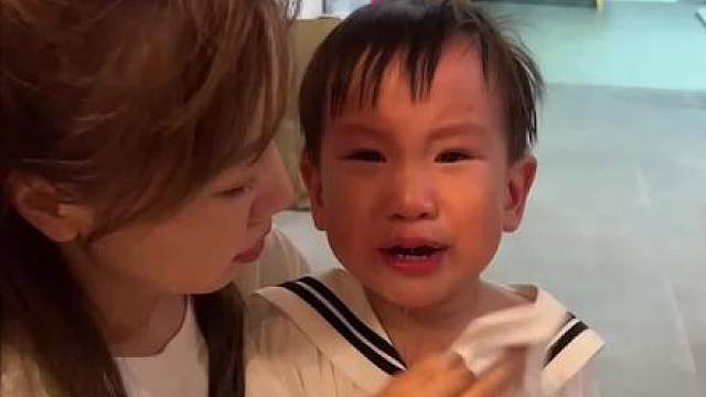 尊重孩子并不意味事事都跟ta商量，孩子需要面对 适当的失落和不如意才能成长~#育儿经验分享 #家里有