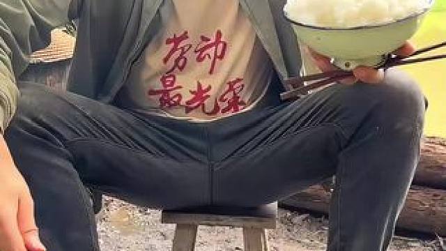 #我的乡村生活 #好吃不贵经济实惠 #农村丰收的喜悦 今天太累了简简单单做个肉沫豆腐