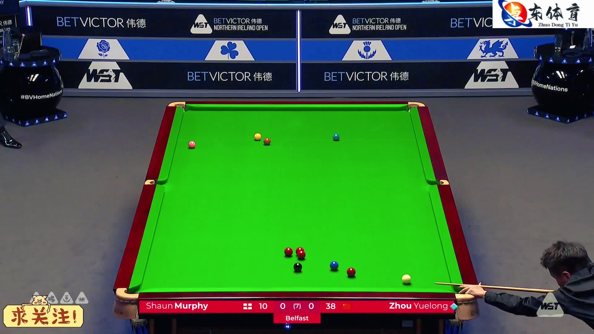 中国悍将首战告捷！北爱尔兰公开赛空惊现骚操作，魔术师无奈认输