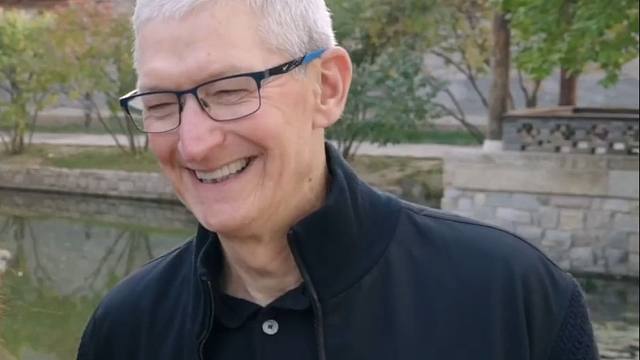 苹果 CEO 蒂姆·库克：你好！很高兴再次回到北京