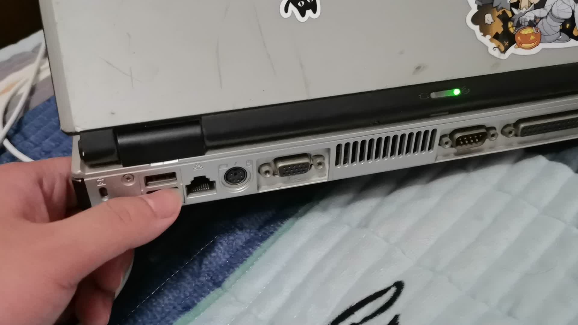 双核时代的软驱笔记本:NEC VY21A