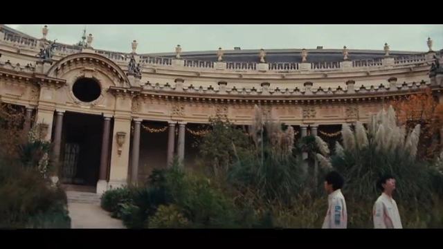 这一次左手在世界赛的表现真的可以说可圈可点，特别是在对阵HLE的时候，塞拉斯一直在天上飞，最强中单确