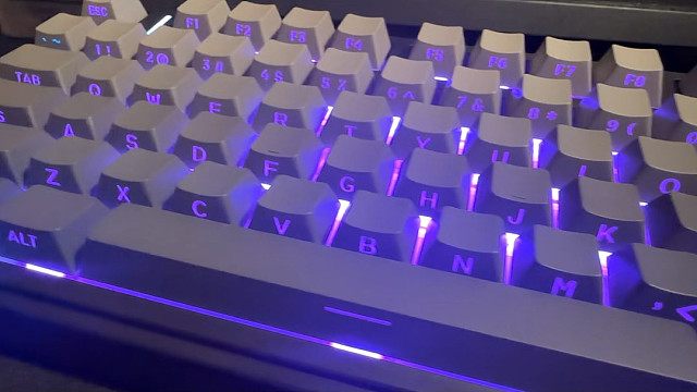 机械键盘开箱 狼蛛F75