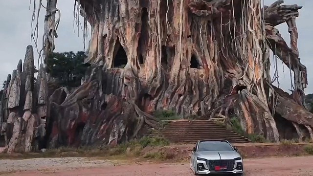 月薪三千既然买不起bba就买红旗吧。 #最美国产B级车红旗H5 #红旗H5改装案例