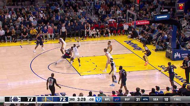 【鲍威尔单节16分】上半场鲍威尔5中1得2分，第三节他突然爆发单节8中6独砍16分！强打希尔德，猛冲