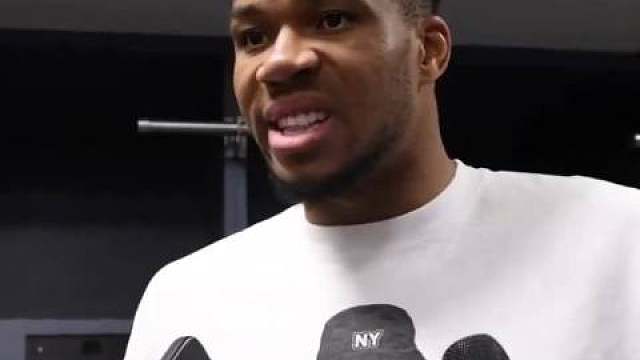 雄鹿102-115不敌篮网，遭遇2连败，字母哥接受采访时表达了不满。——“我们没有找到自己的身份，我