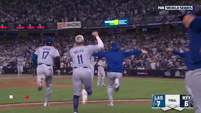 这就是道奇拿下世界大赛冠军的瞬间！如果刚刚错过的话现在可以再看一次！