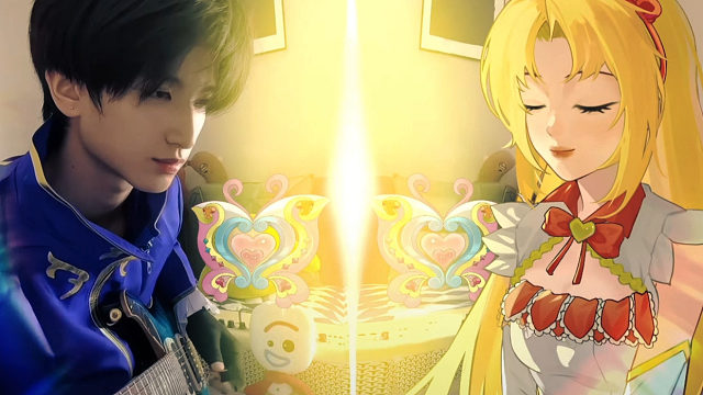 “我看着你的脸 轻刷着和弦”