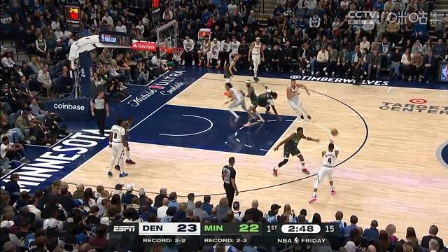 威少上半场出战8分26秒，5投0中，三分球2投0中，得到0分1篮板3助攻2失误，正负值-18！