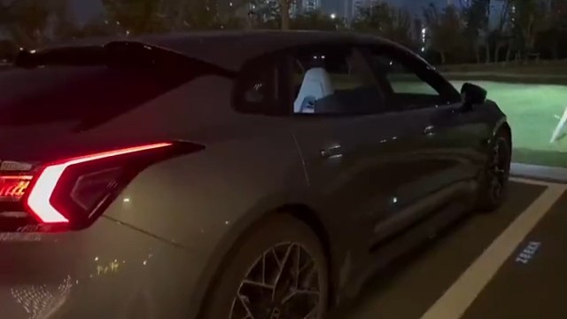 你不用，厂家后天还是很贴心的给你备份