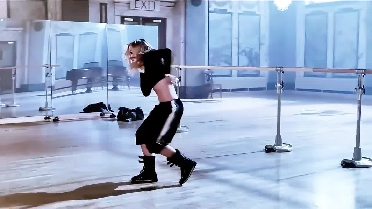 每次失恋我就会情不自禁的被这首歌带入 #失恋