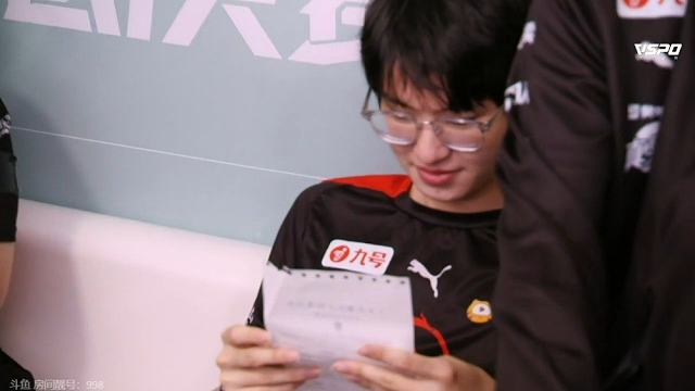 黄牌金牌都拿下，我们一诺是黄金射手