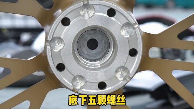 24款帕拉梅拉能升级什么