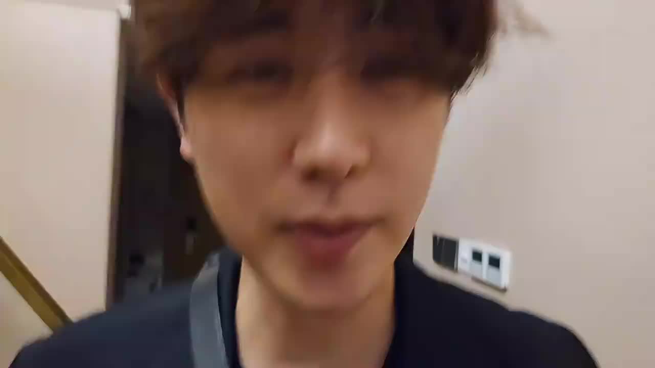 【童锦程】直播间怎么全是为情所困的兄弟啊