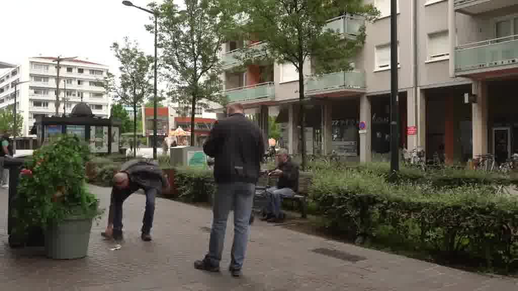 国外街头整蛊恶搞 (449)