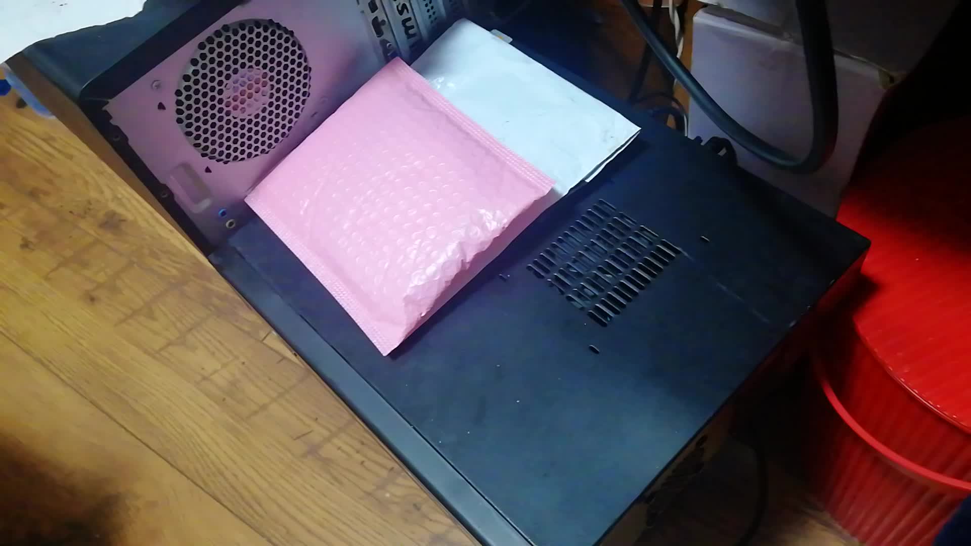 CPU 4PIN转显卡6PIN线开箱(华为nova2plus 麒麟659录像测试)