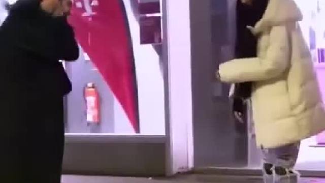 国外街头整蛊恶搞 (622)