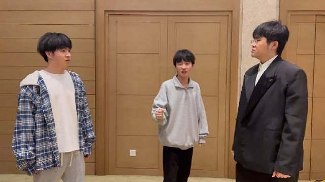 ssm:攻击他最薄弱的地方Letme:你不过是个替补而已姿态-999cr.dy