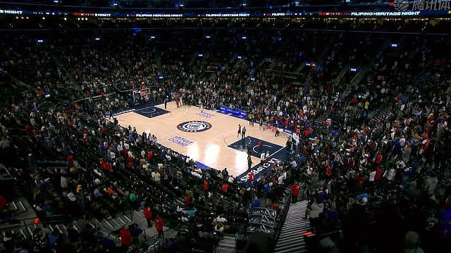 最后这个回合，可是把快船首席助教（主持工作）的范甘迪着急坏了