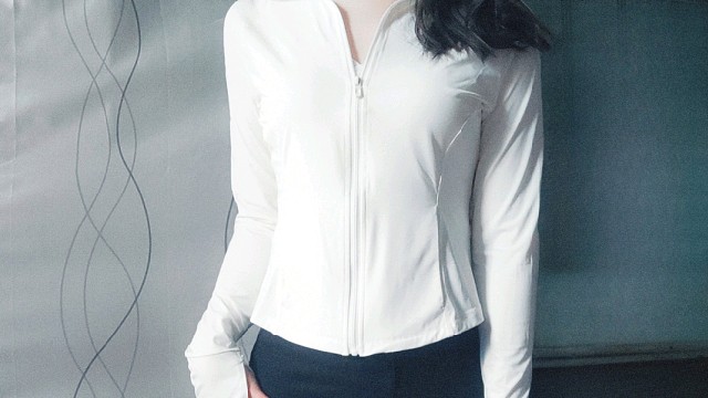 做不了这个世界的主人，做你的可以吗？