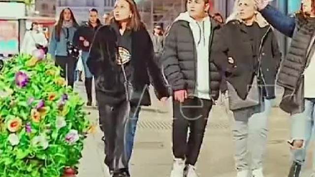 国外街头整蛊恶搞 (766)