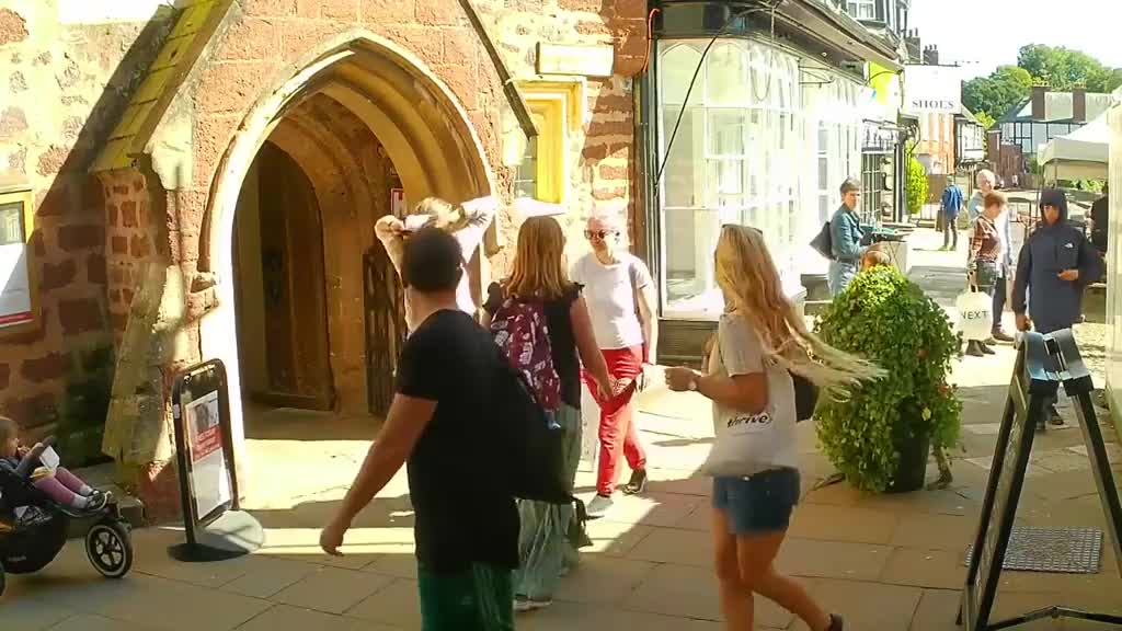 国外街头整蛊恶搞 (98)