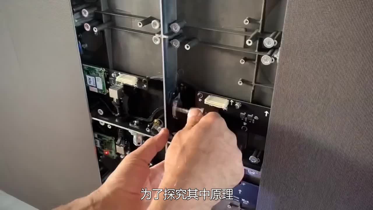 电视机屏幕是如何成像的？用高速相机记录，画面属实没想到！