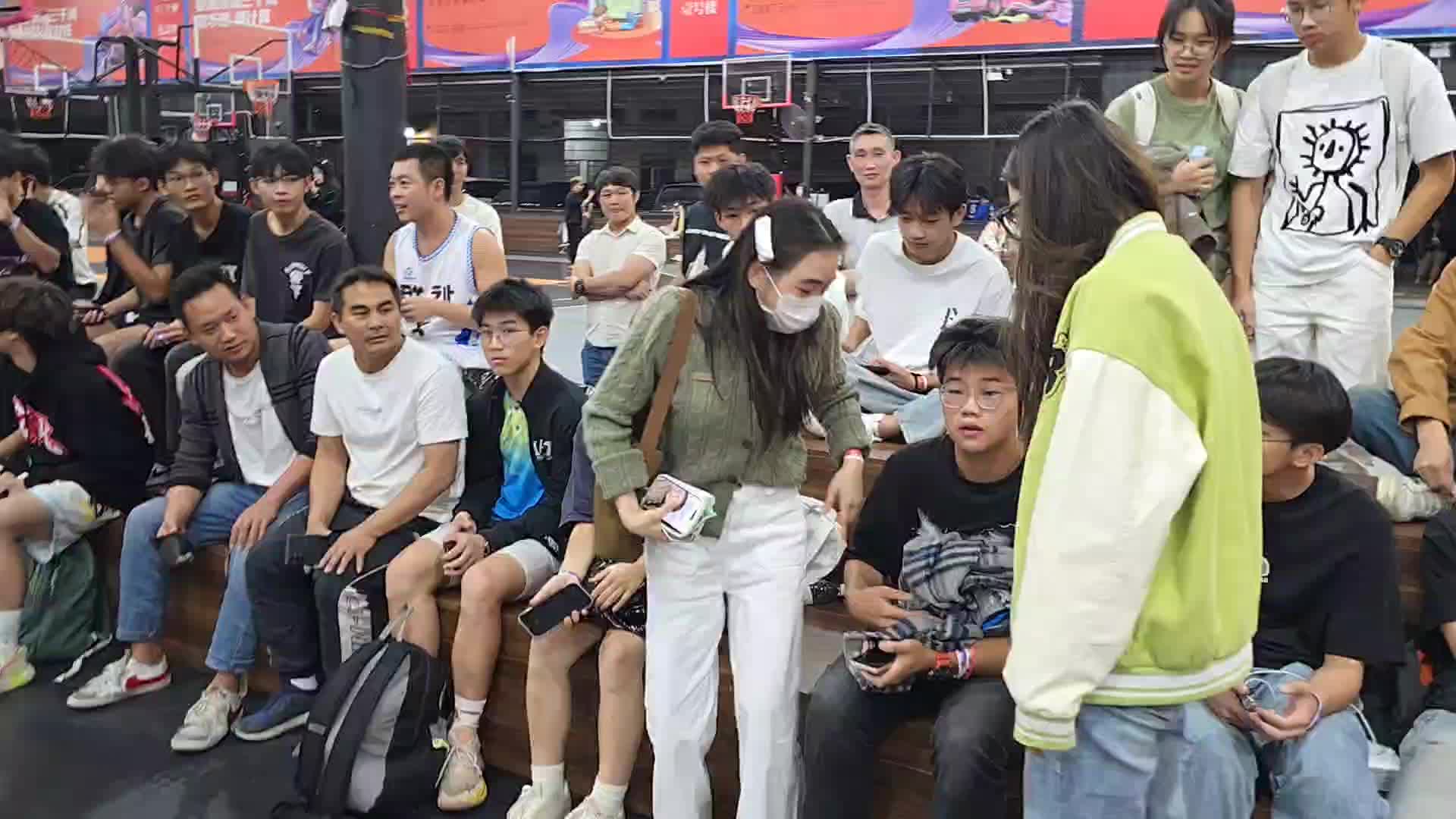 【集梦会长】广墨亲自安排999至尊VIP球场入座