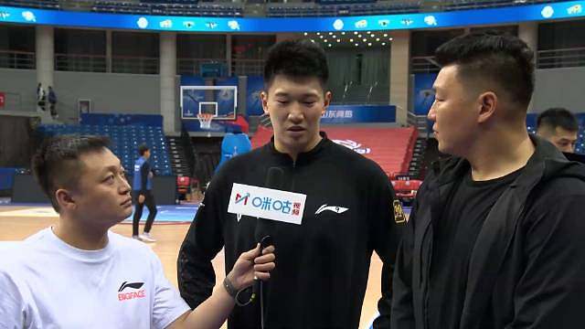 今天北京男篮俱乐部杯取得两连胜，赛后雷蒙在接受采访时谈到了首届俱乐部杯的强度，以及球场上双方的火药味