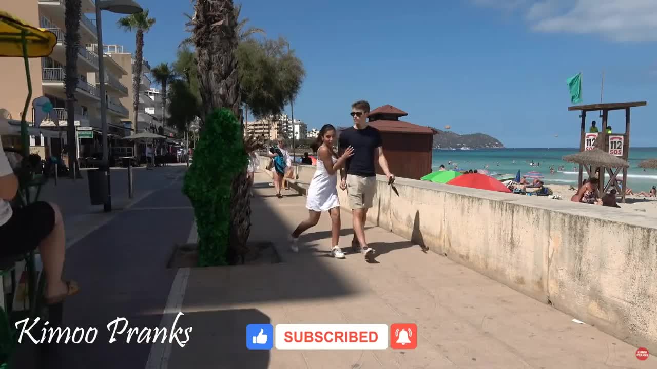 国外爆笑街头整蛊 (112)