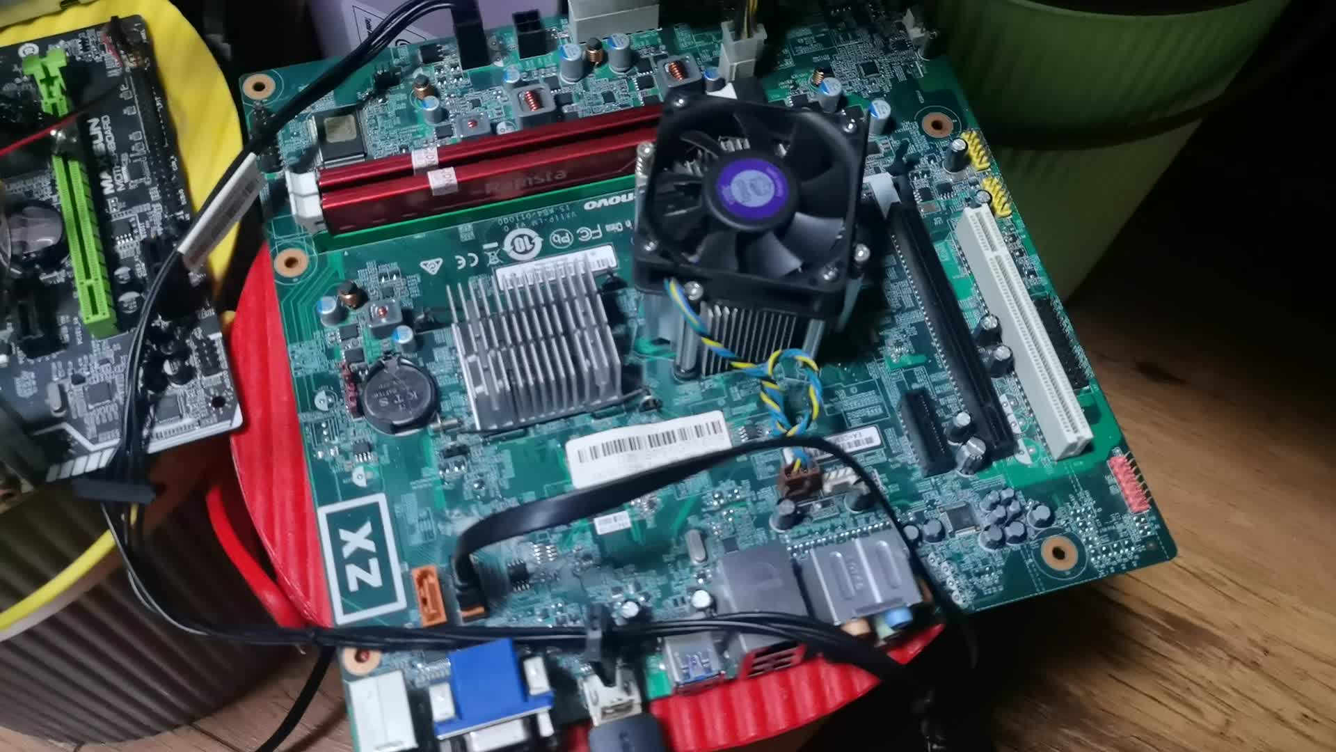 11包邮的ddr3 4G 1600马甲条开箱