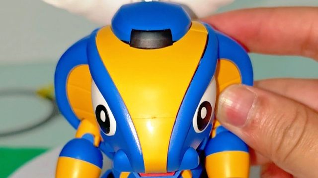 蟑螂恶霸不是蟑螂，橘猫工业蟑螂恶霸模型