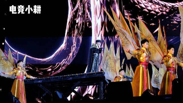 现场感受一下！！好好听，也好燃超级期待中场的深深了！！