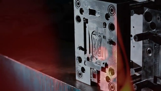 PWNAGE-对称碳纤维鼠标