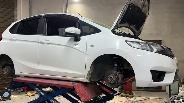 LRACING新成员，GK5，简单改装1.3万，看看后续圈速咋样。