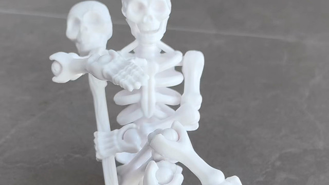 请把亮度调高一些哈 我忘了开灯第六代可动骷髅人